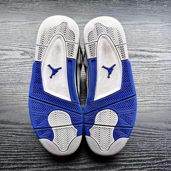 jordan 4 Motorsport size 9.5 - Picture 7 of 9